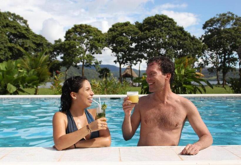 ホテル Maloca Inn