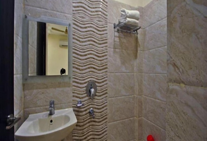 בית מלון כפרי Mandiram