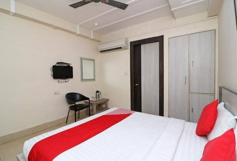 בית מלון כפרי Mandiram