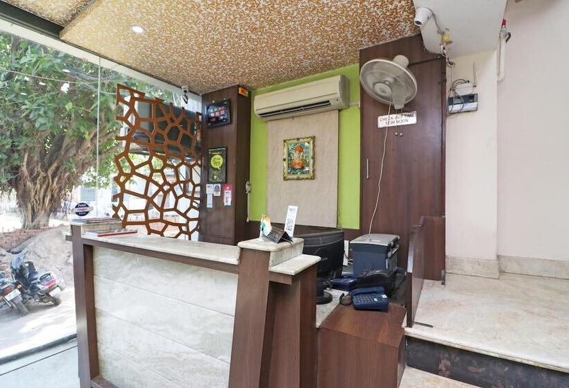 בית מלון כפרי Mandiram