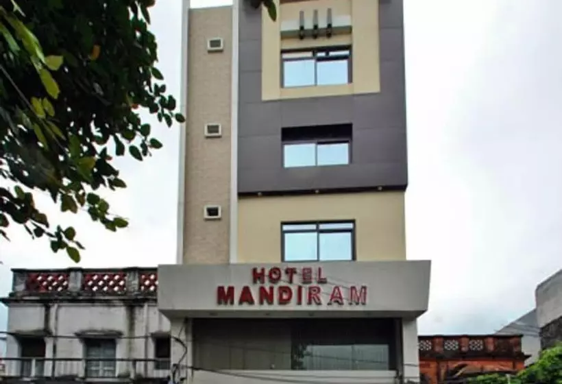 ホテル Mandiram