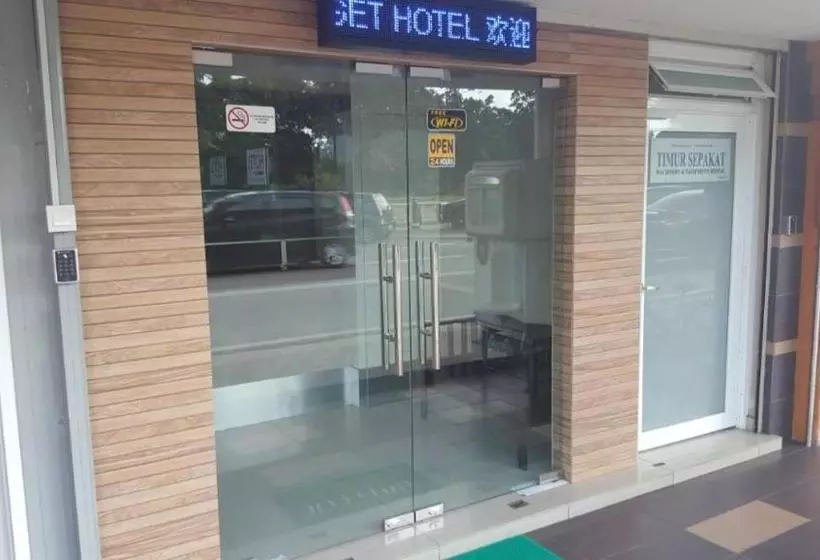 Hotelli Pekan Budget
