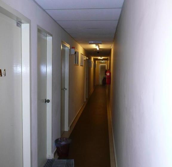 בית מלון כפרי Pekan Budget