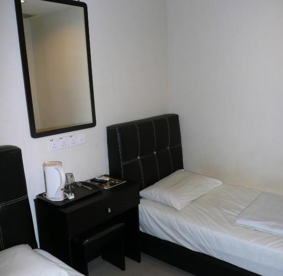 בית מלון כפרי Pekan Budget