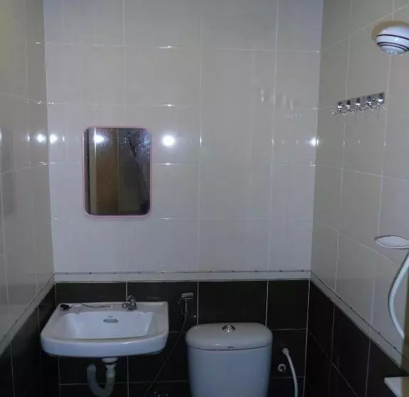 Hotelli Pekan Budget