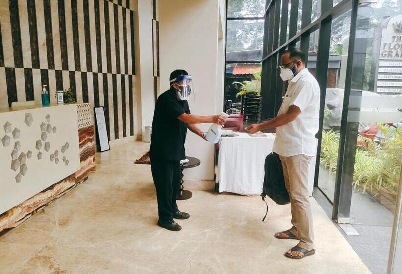 ホテル The Flora Grand, Vasco, Goa