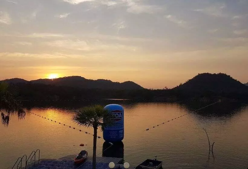 Resort Inlaya Ratchaburi