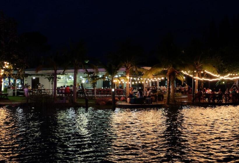 استراحتگاه Inlaya Ratchaburi