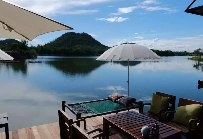 Resort Inlaya Ratchaburi