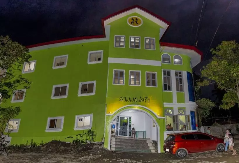 Lomakeskus Pagudpud Rinnovati