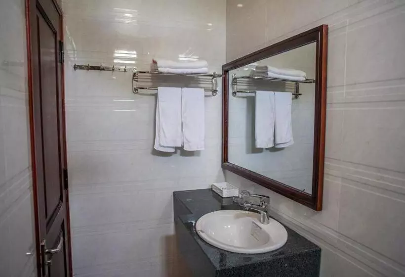 Trieu Khang Hotel Gần Sân Bay Cam Ranh Near Cam Ranh Airport