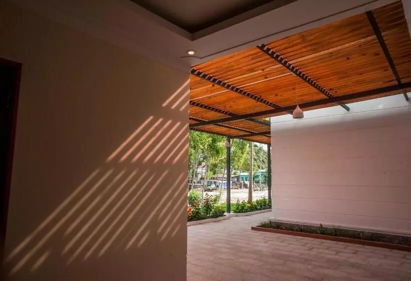 Trieu Khang Hotel Gần Sân Bay Cam Ranh Near Cam Ranh Airport