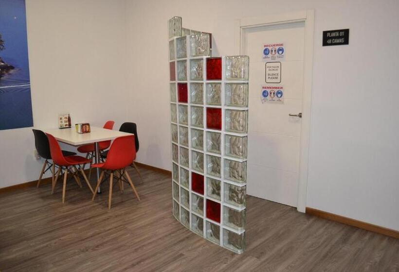 ユースホステル Santiago De Vilavella