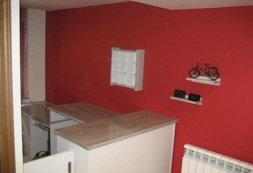 Albergue Turístico Rio Aragon