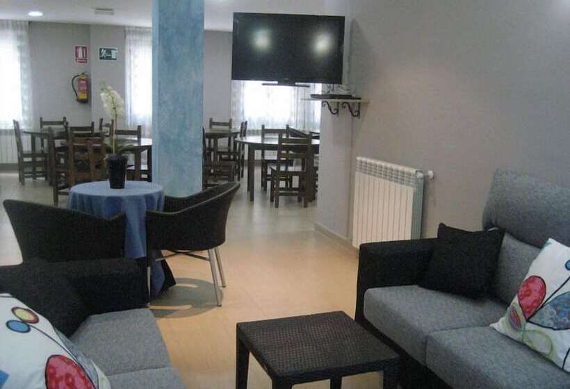 Albergue Turístico Rio Aragon