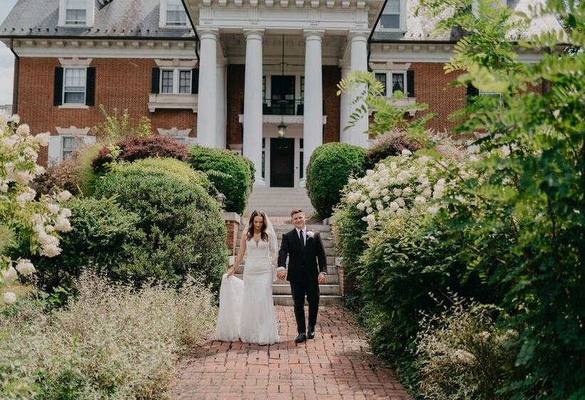 Bed and Breakfast Mercersburg Inn