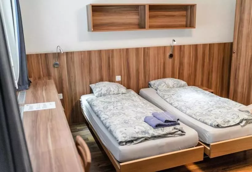 Hostel Pitsch