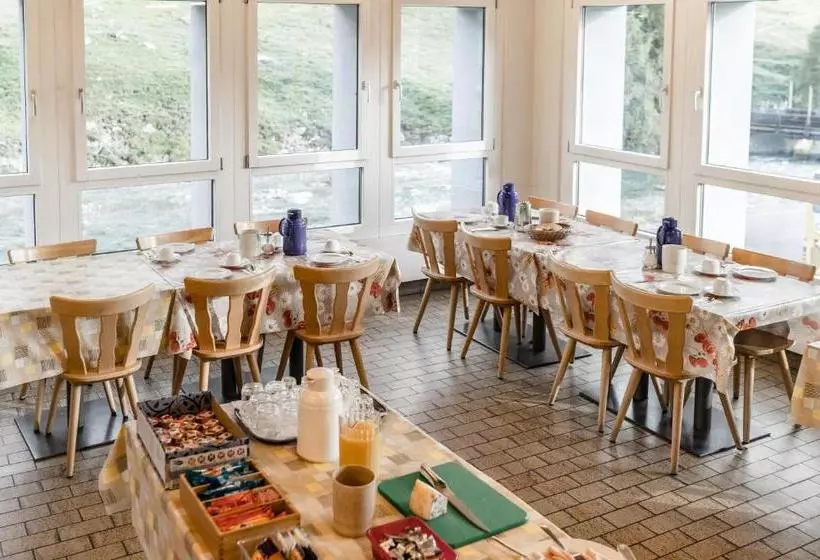 Hostel Pitsch