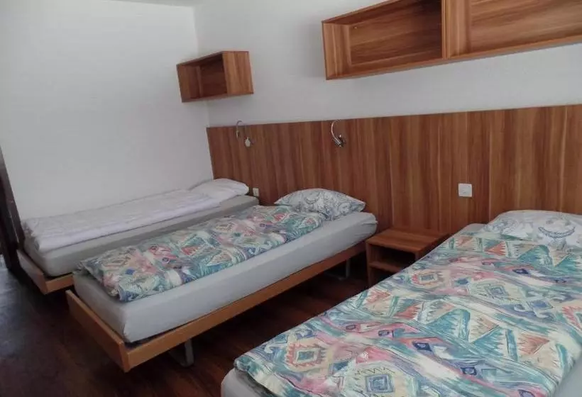 Hostel Pitsch