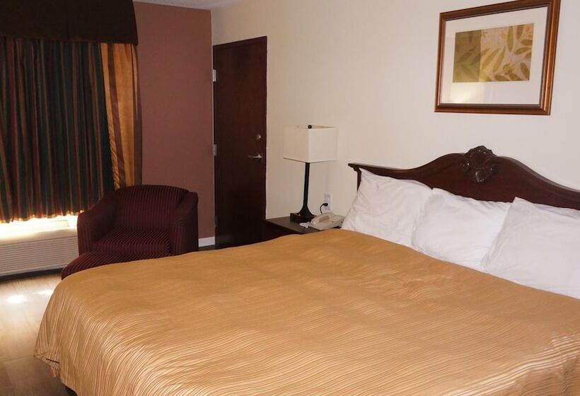 فندق Scotland Neck Inn