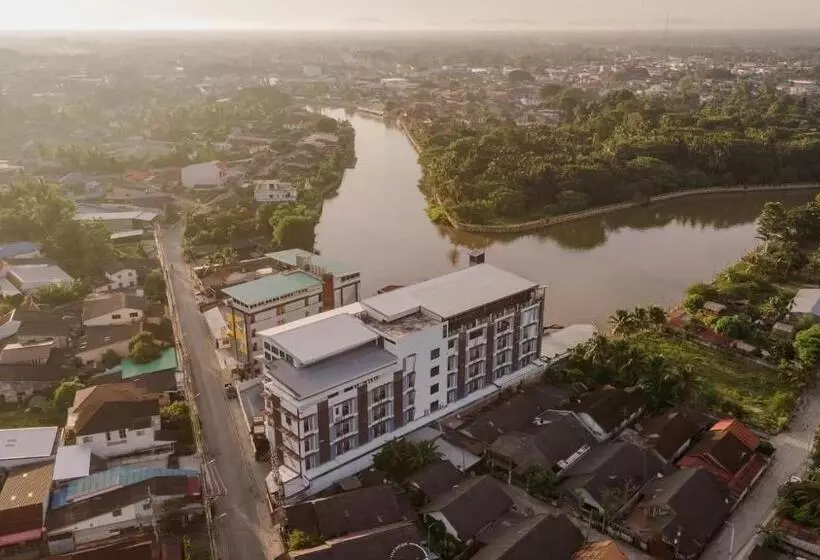 River Hotel Pattani