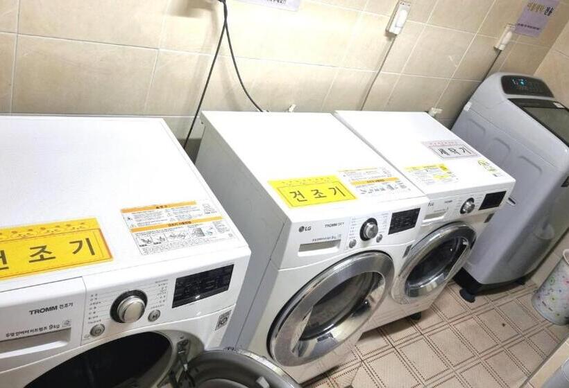 فندق صغير 킹스하우스