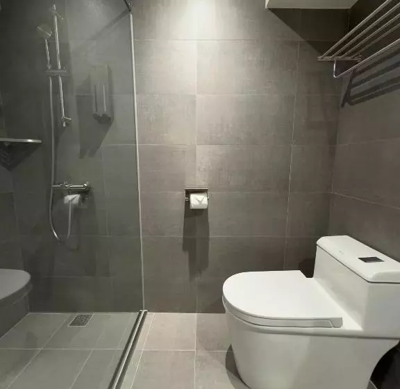هاستل Brown House Hotel   Taipei Main Station