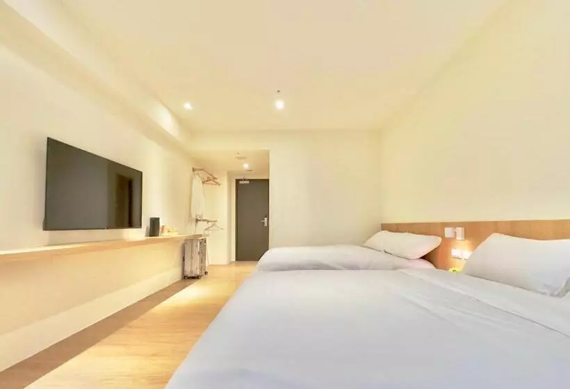 هاستل Brown House Hotel   Taipei Main Station
