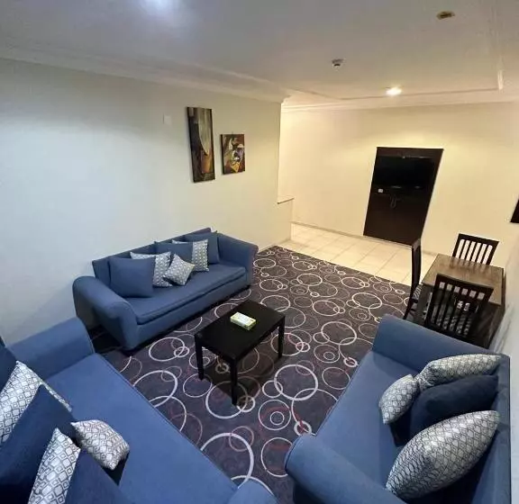 Hotelli اجنحة ارتياد للشقق المخدومه