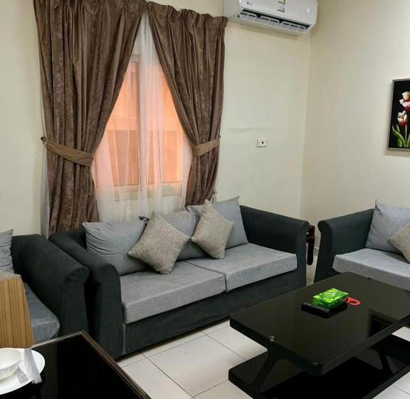 ホテル Binayat Hama Serviced Apartments