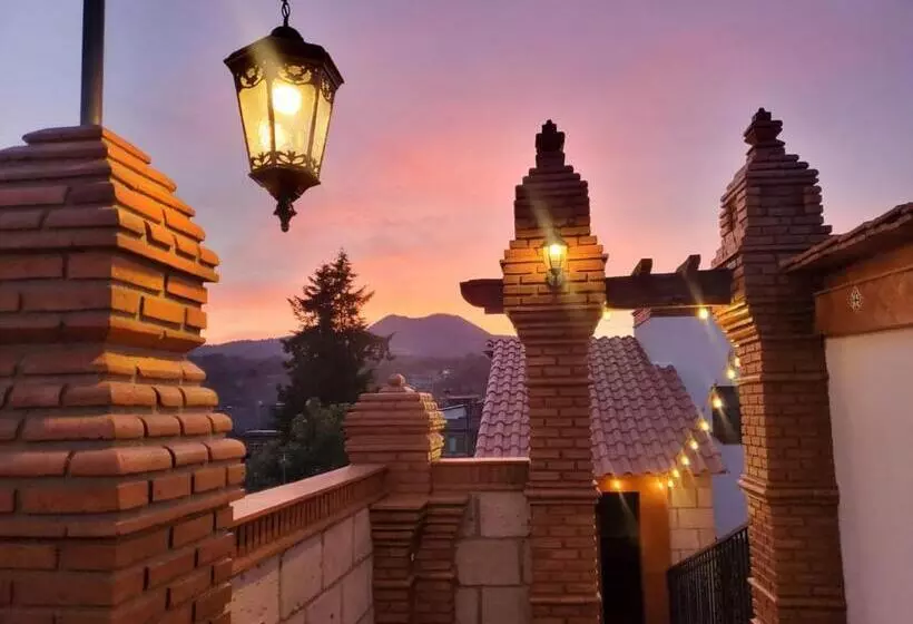 Hotelli Casa De La Catrina
