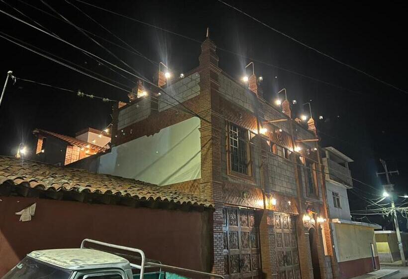 בית מלון כפרי Casa De La Catrina