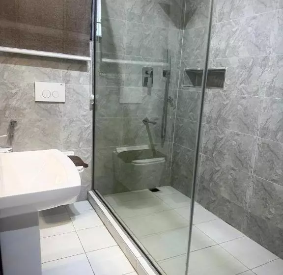 هتل House 241
