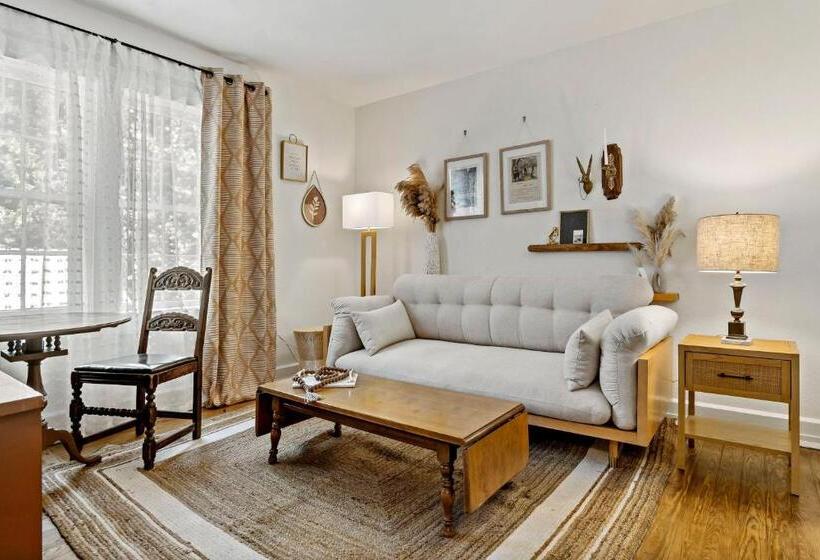 Отель Peri Social House