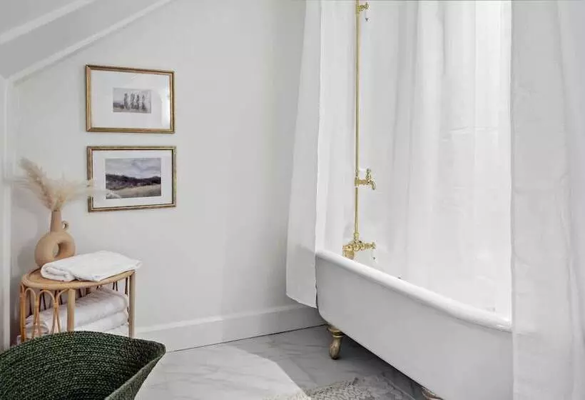 Hotelli Peri Social House