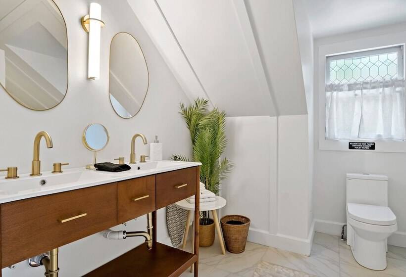 Отель Peri Social House