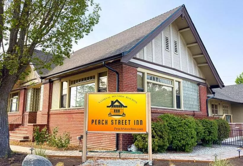 هتل Suite 1 Peach Street Inn