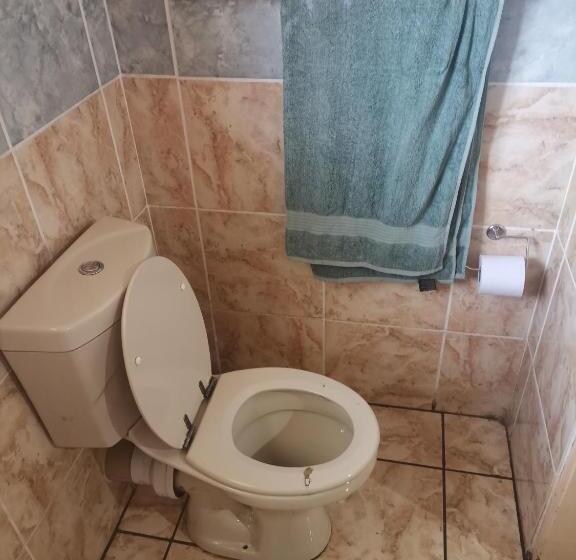 پانسیون Delapaix Guest Lodge