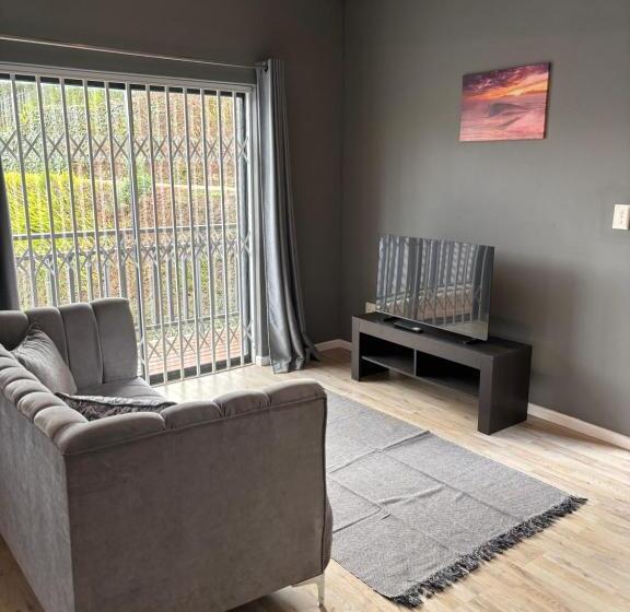 بنسيون Hilton Splendour