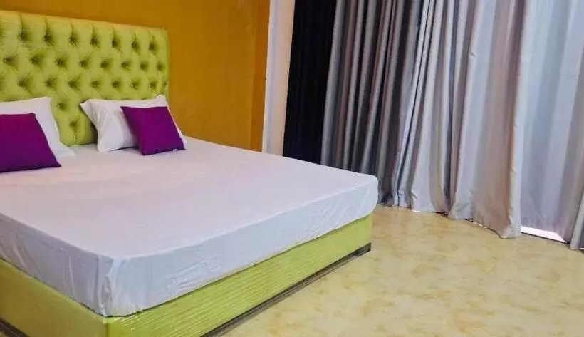 Majatalo Luxe Home
