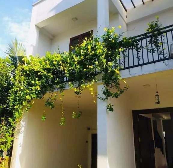 Majatalo Luxe Home