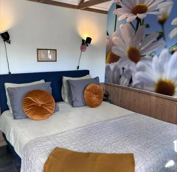 Aamiaismajoitus (B&B) Bed En Brochje De Oase