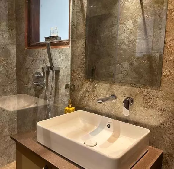 ベッドアンドブレックファースト Bhagya Homestay Luxury Room  Mohali S Best
