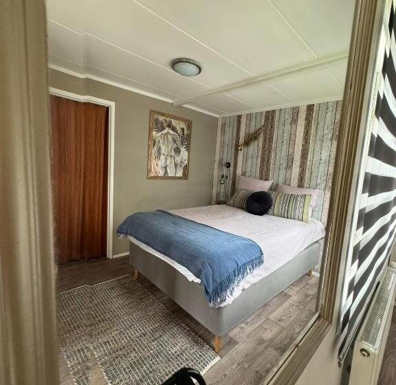 ベッドアンドブレックファースト Elefteria