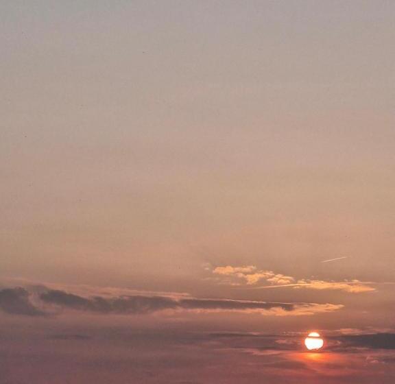 ベッドアンドブレックファースト Elefteria