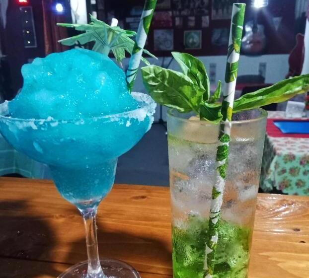 민박 Joe S Dawgs Staycation