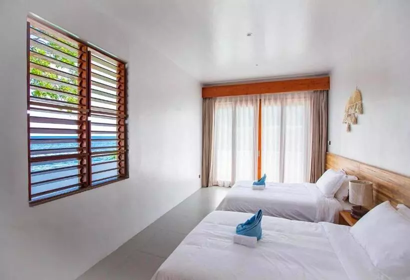 Hotelli E Fun Dive Resort