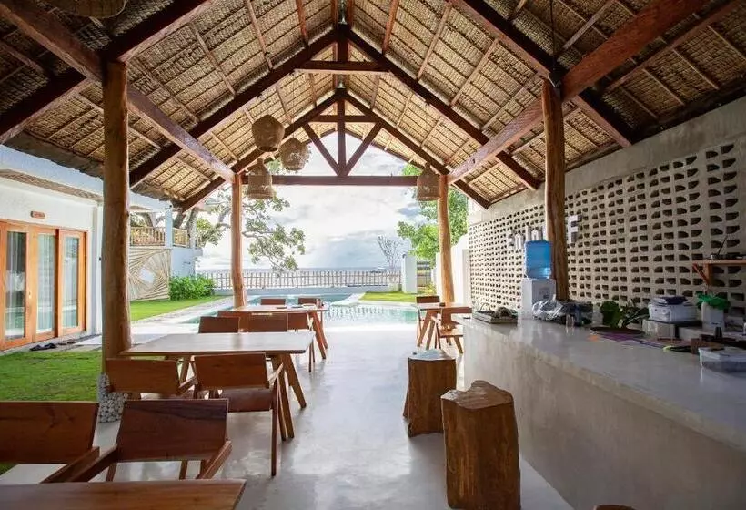 Hotelli E Fun Dive Resort