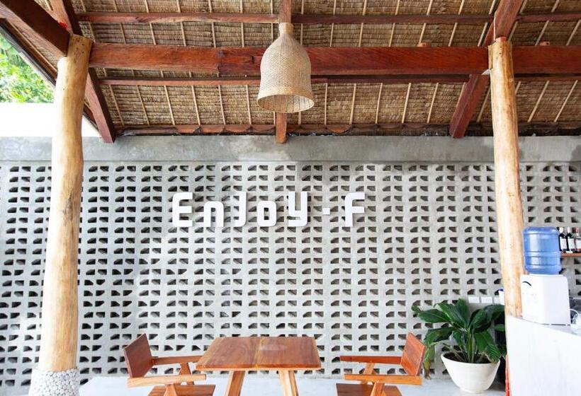 Hotel E Fun Dive Resort