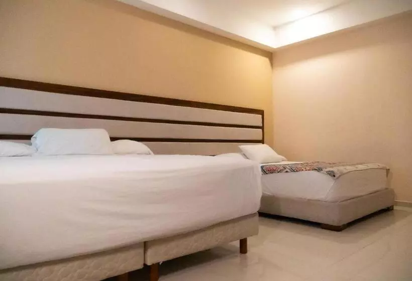 Infinity Suites Habitación Doble 207